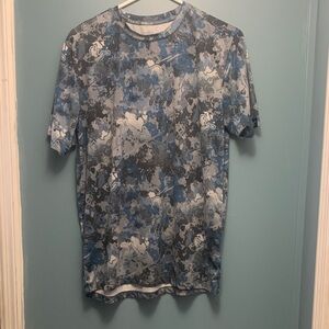 Lakota  Products Men's Blue Camouflage Shirt Size M